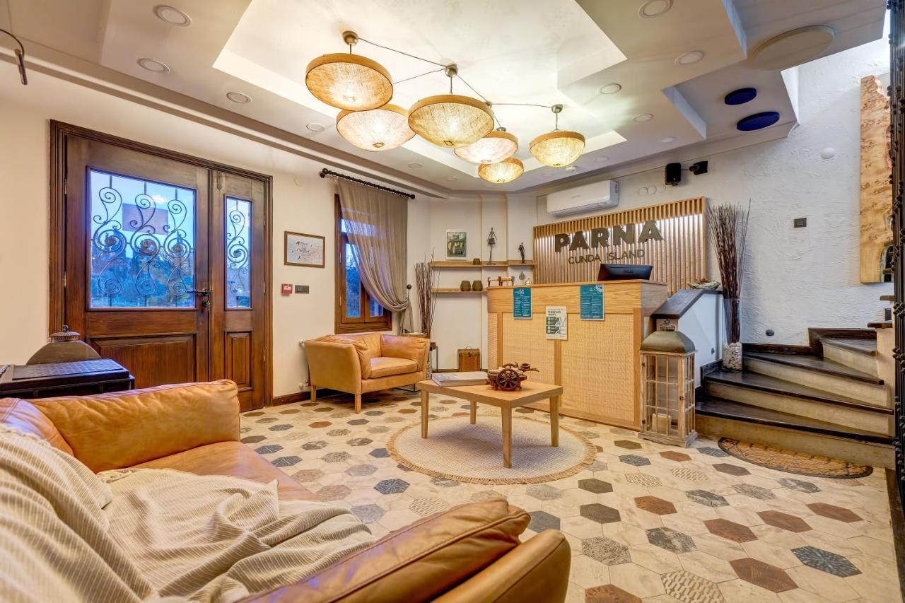 Parna Hotel アイワルク（バルケスィル） エクステリア 写真
