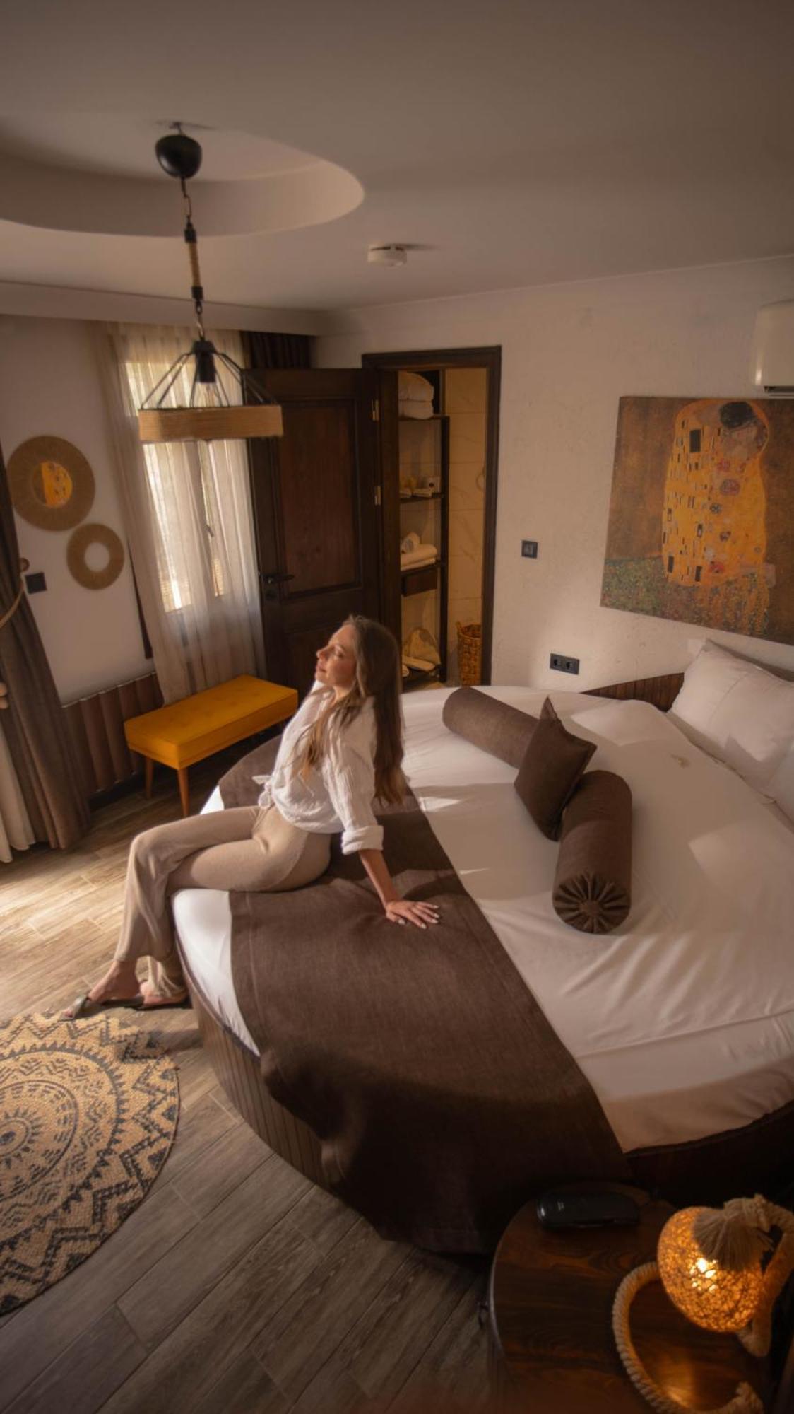 Parna Hotel アイワルク（バルケスィル） エクステリア 写真